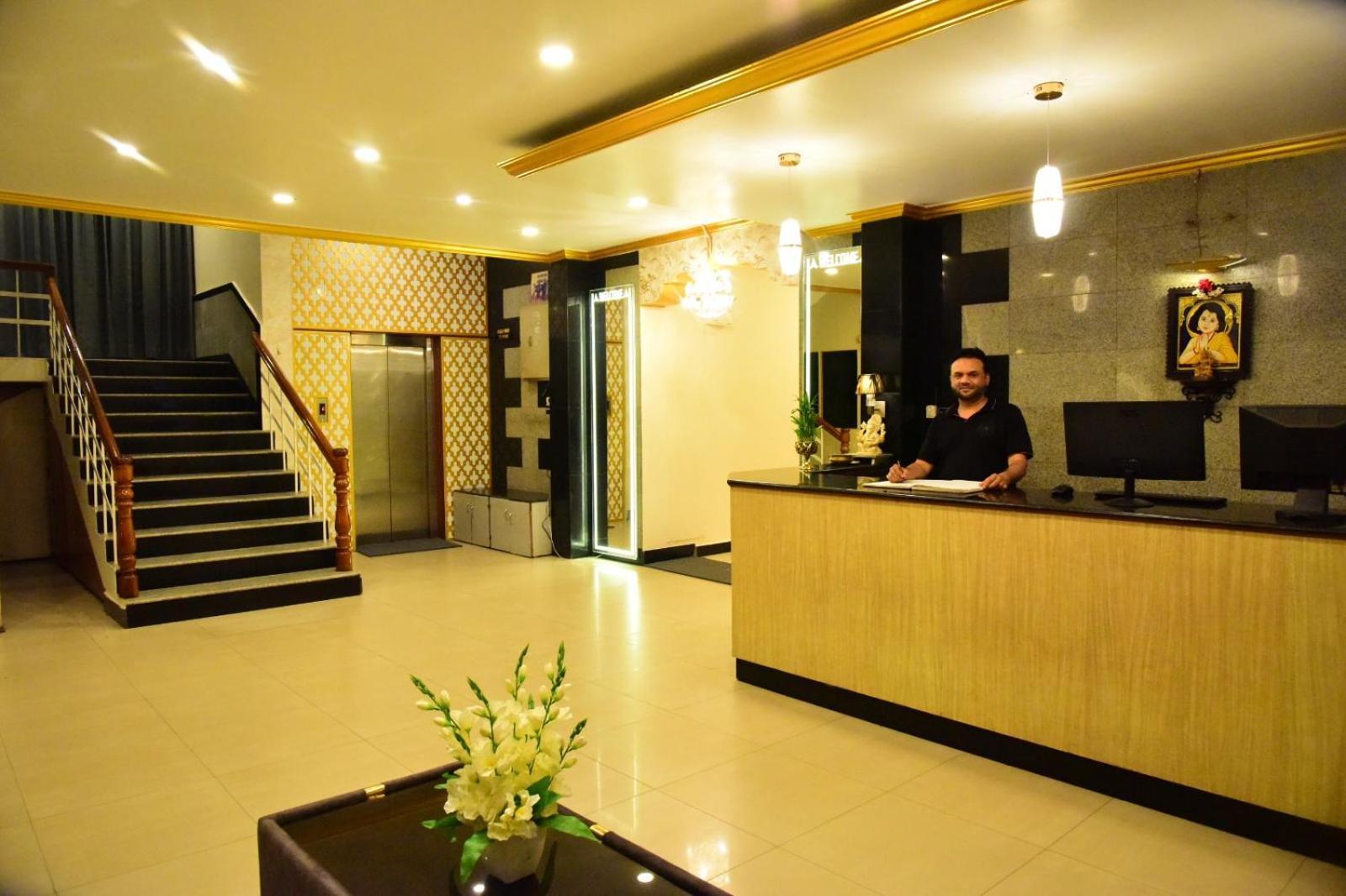 Rajalakshmi Comforts Mysuru Eksteriør bilde