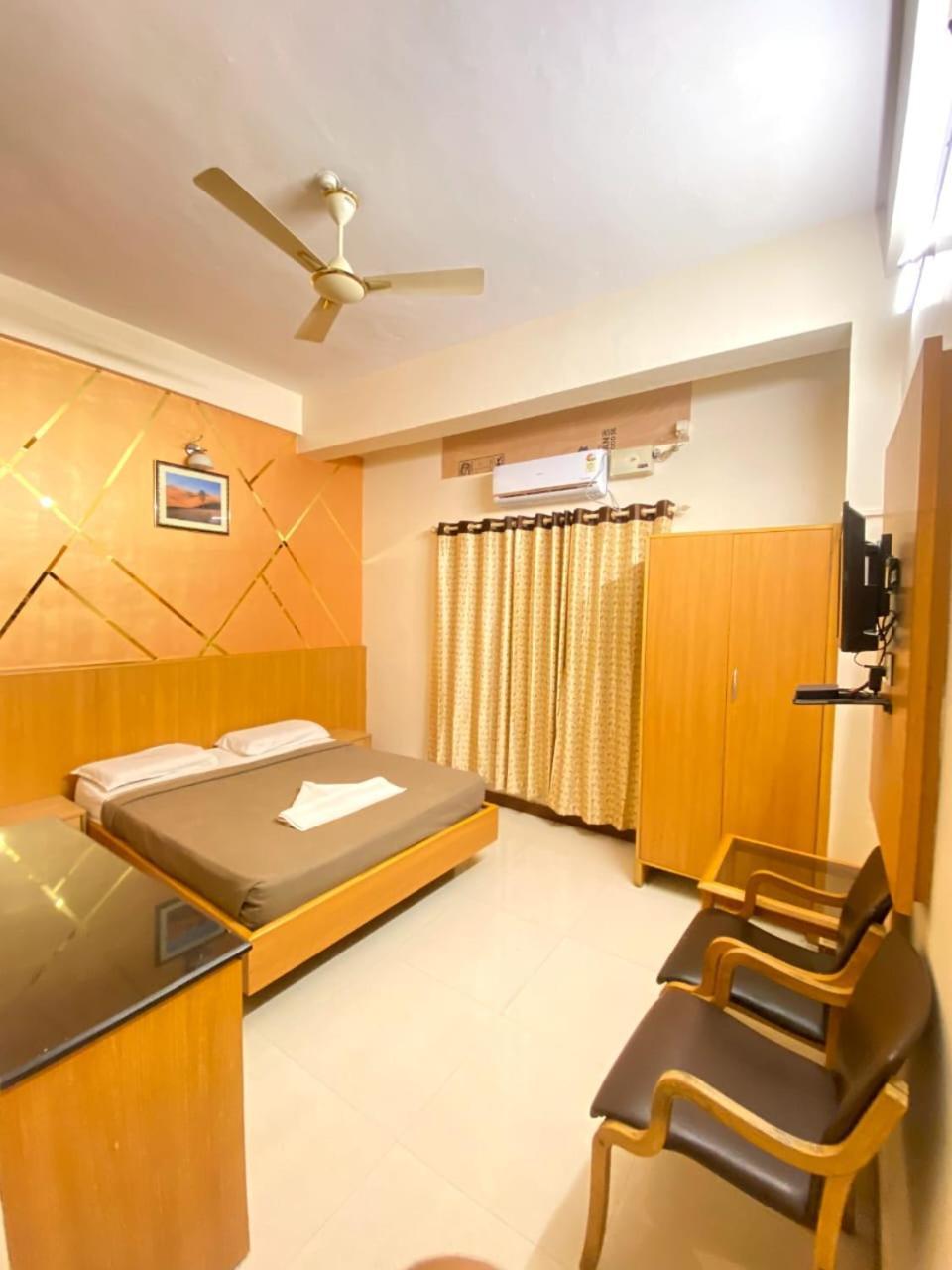 Rajalakshmi Comforts Mysuru Eksteriør bilde
